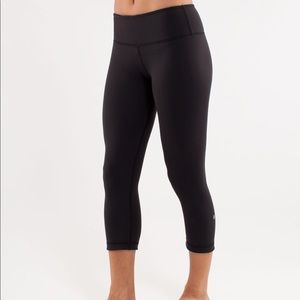 Lululemon Wunder Under Crop - Black, Luxtreme
